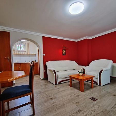Heviz Apartman Hévíz Εξωτερικό φωτογραφία
